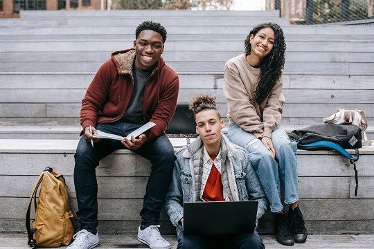 Top  Countries Offering IT Jobs for Foreign Workers in 2026